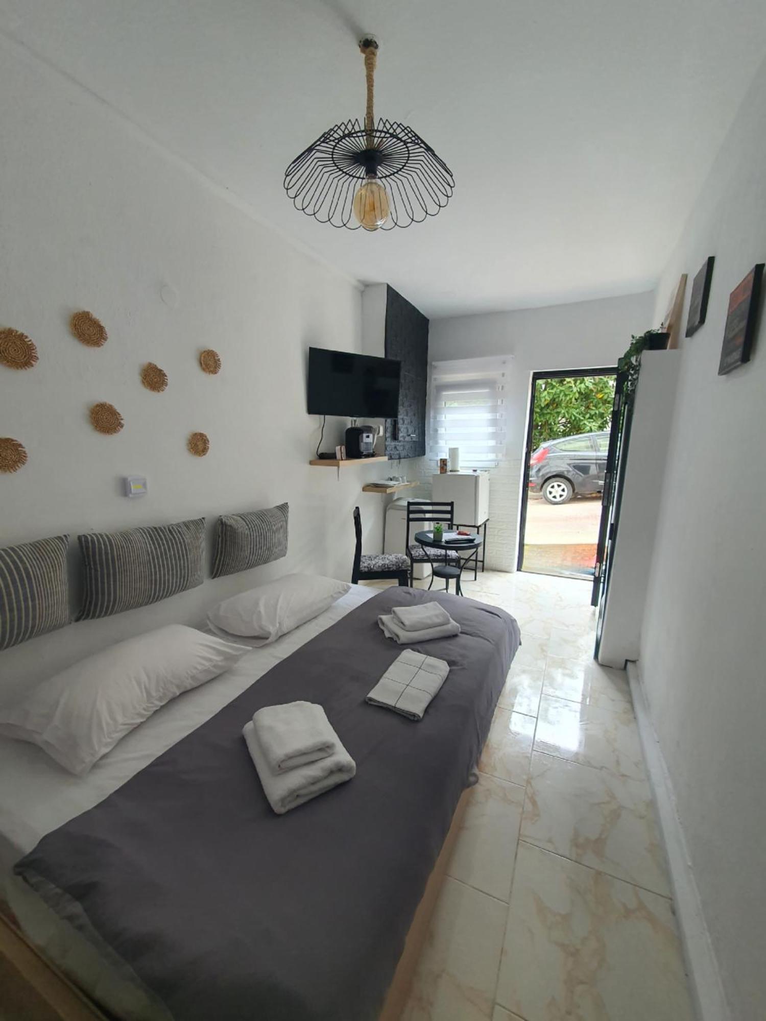 St.barbara Apartment